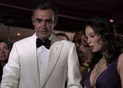 Sean Connery como James Bond en Diamonds Are Forever (1971)