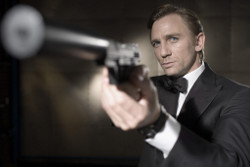 Daniel Craig como James Bond - Toma promocional de Caisno Royale (2006)