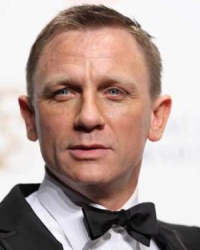 Daniel Craig